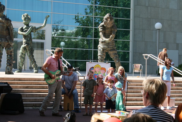 gal/2009/2009 Kinderfest Folkwang - Kinder fuehren Kinder 15.09/IMG_7996.JPG